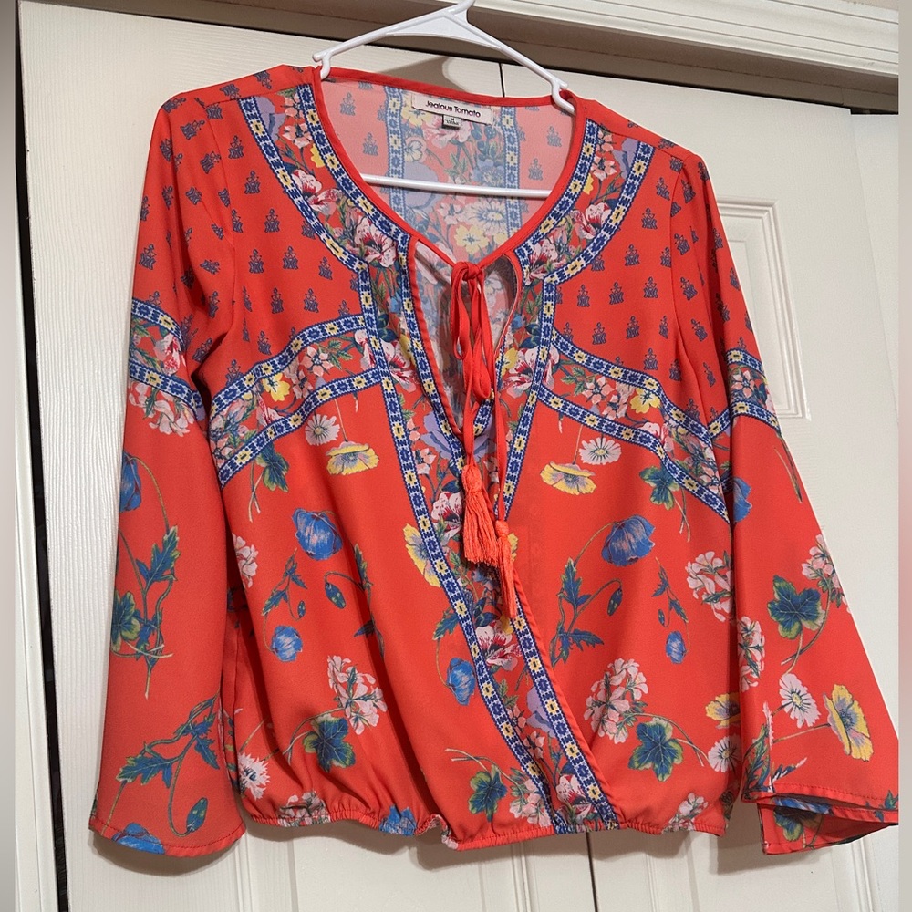 Women’s Orange Floral Blouse!